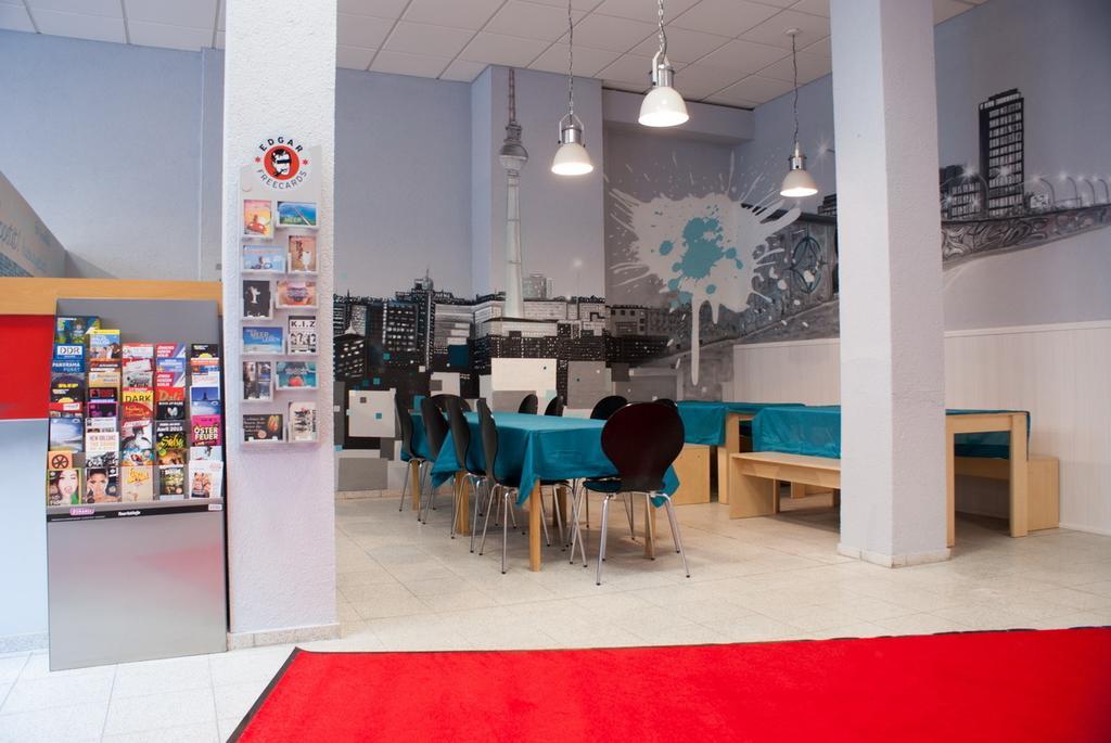 Hostel Die Etage East Берлин Экстерьер фото